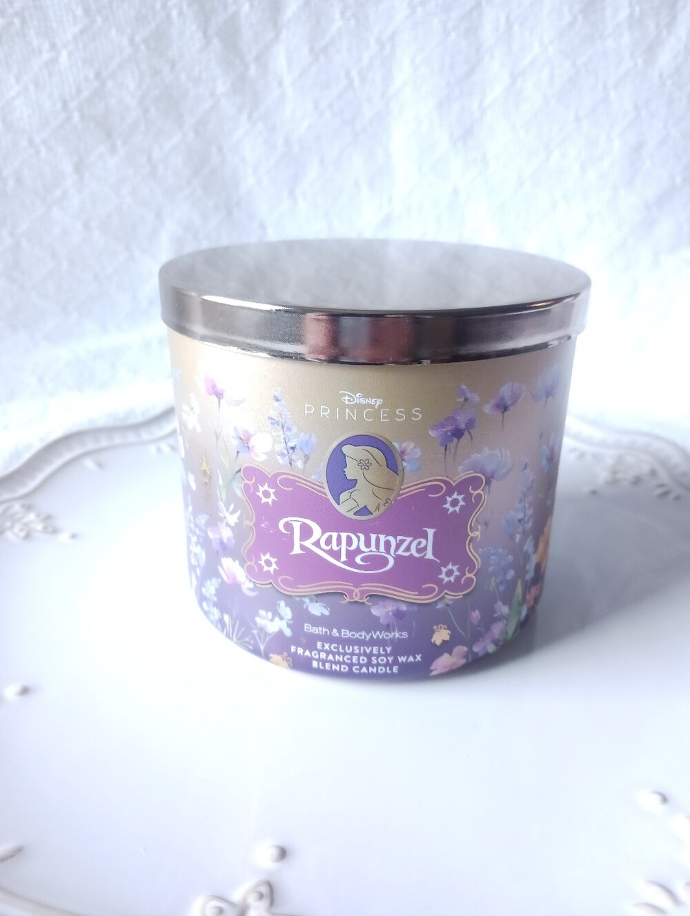 Bath & Body Works × Disney Princess Rapunzel 3 Wick Candle - Picture 9 of 9